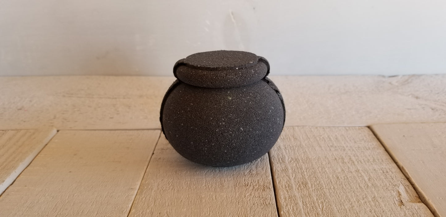 3D Cauldron Bath Bomb Mold