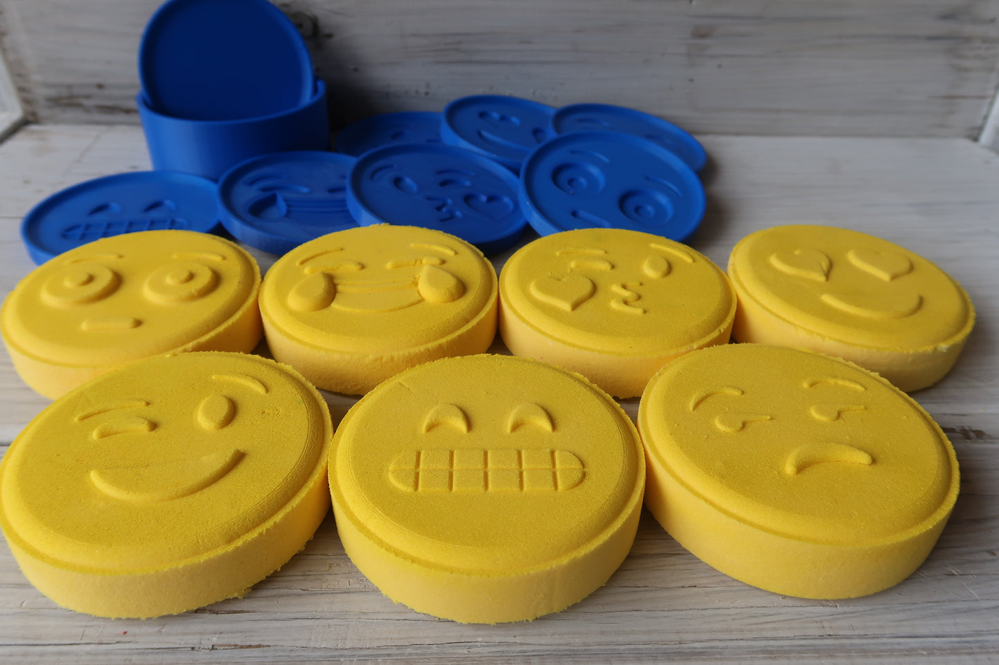 Emoji Bath Bomb Mold Set