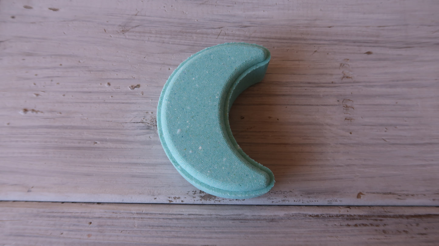 Crescent Bath Bomb Mold