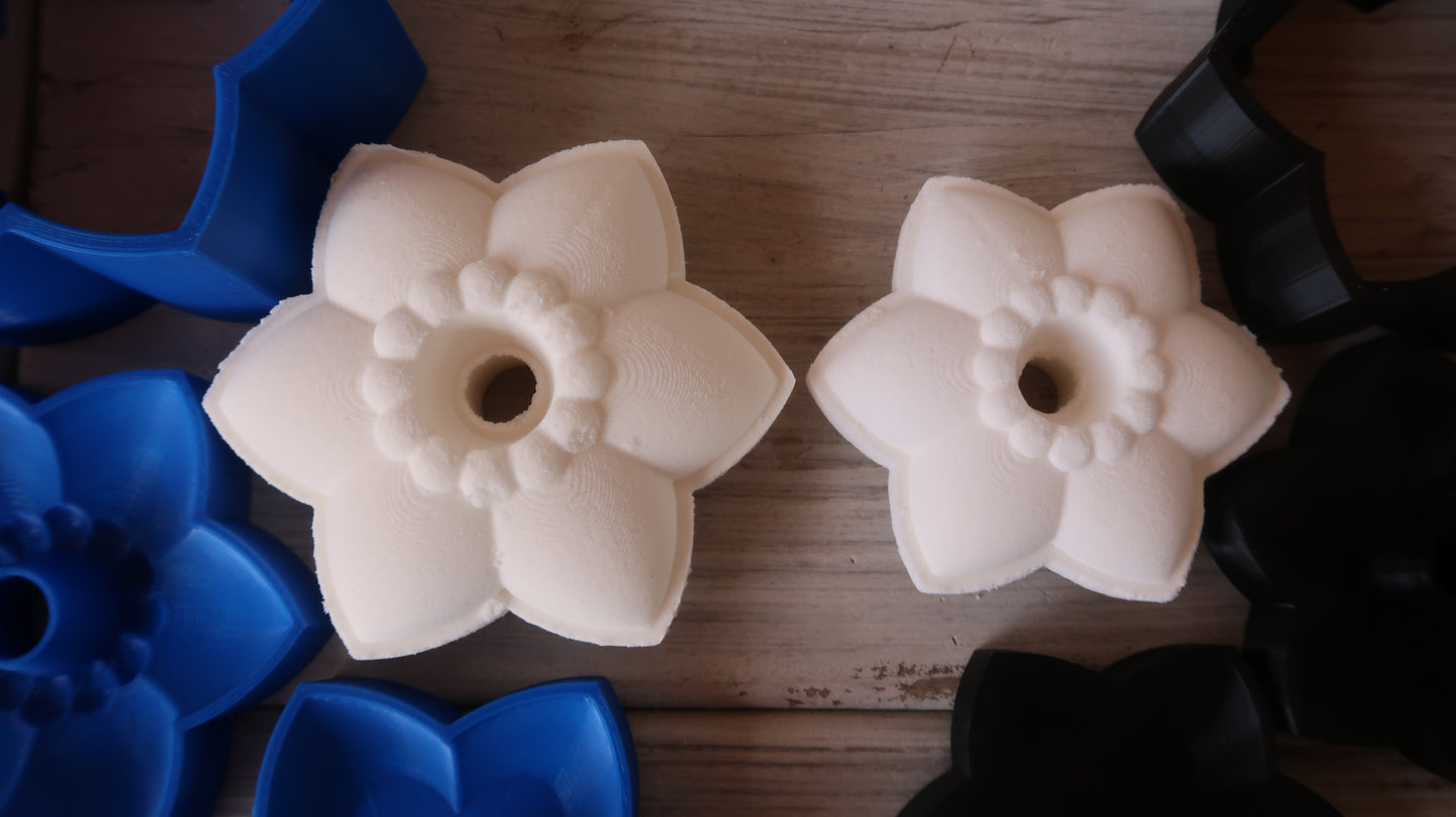 Daffodil Bath Bomb Mold