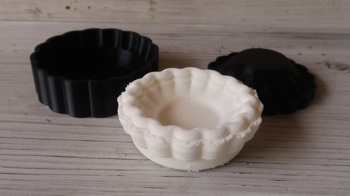 Empty Pie Shell Bath Bomb Mold