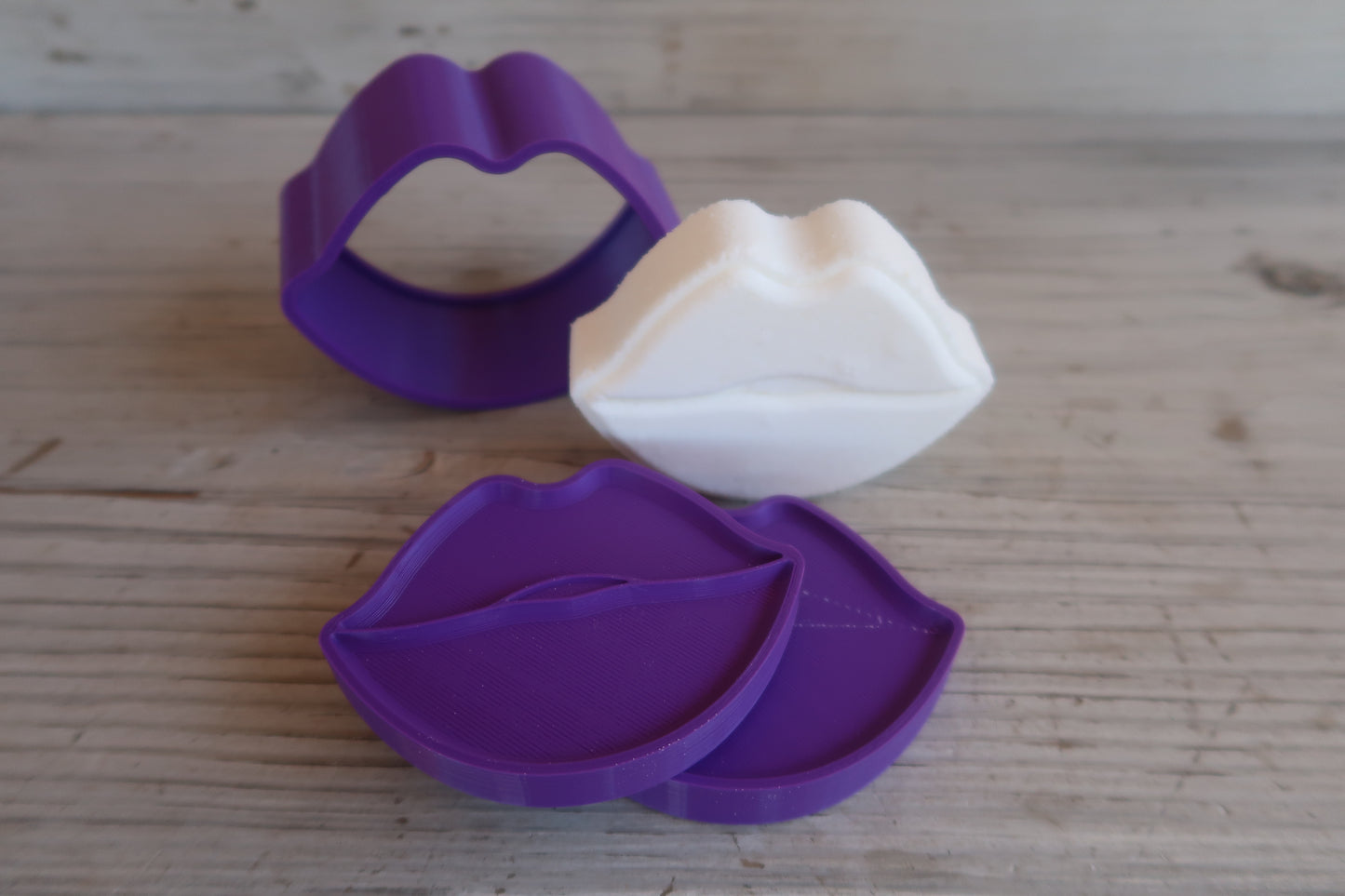 Lips Bath Bomb Mold