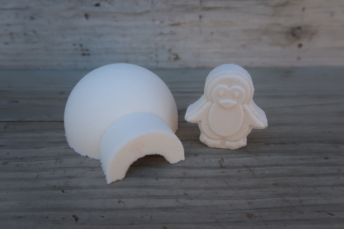 Igloo Bath Bomb Mold