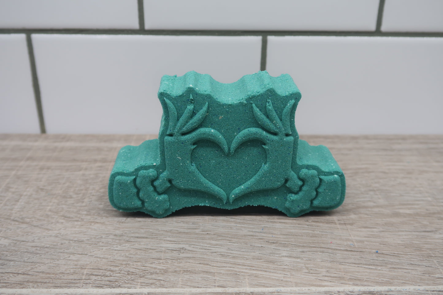 Grinch Heart Bath Bomb Mold