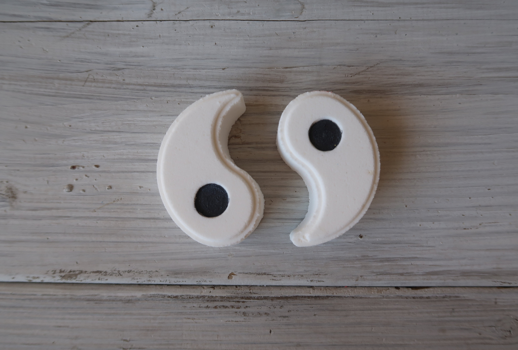 Yin Yang Bath Bomb Mold