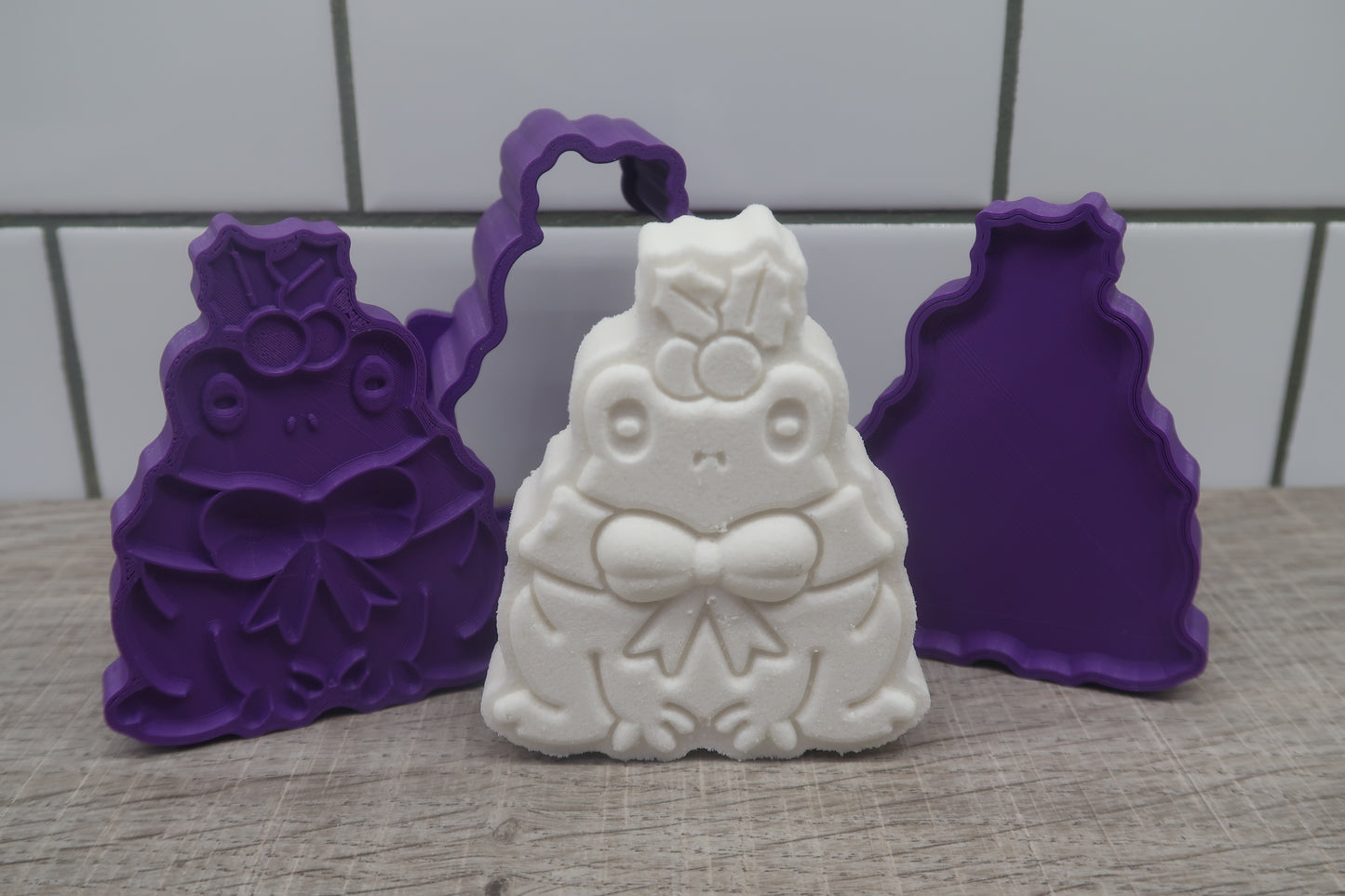 Missel Toad Bath Bomb Mold